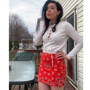 Sexy lace-up sweater 🤍